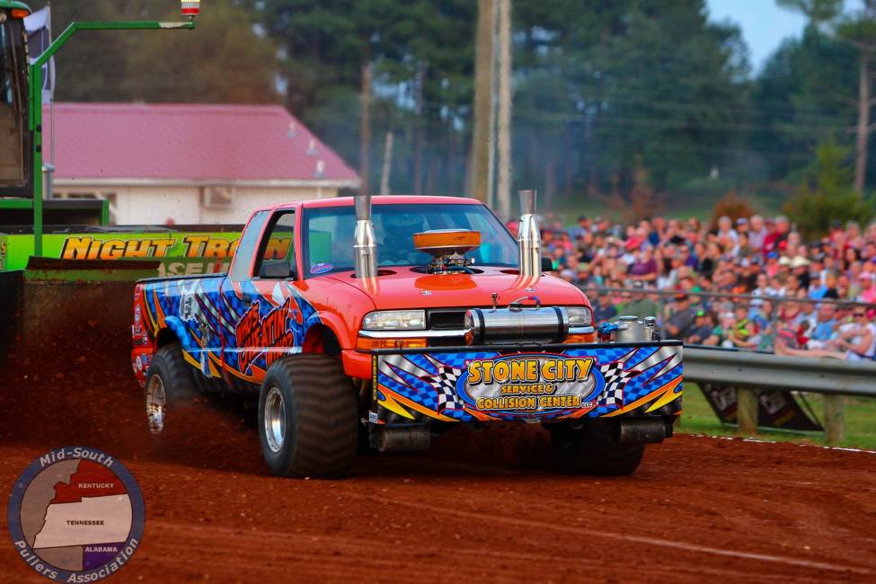 Lexington Truck & Tractor Pull Visit Florence